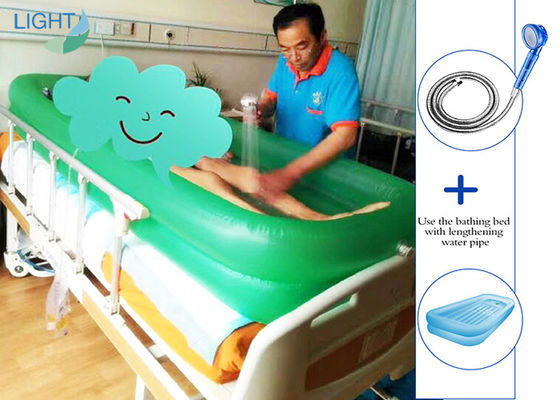 Kesehatan Non Beracun Medis Inflatable Portable Bathtub Perlindungan Lingkungan PVC